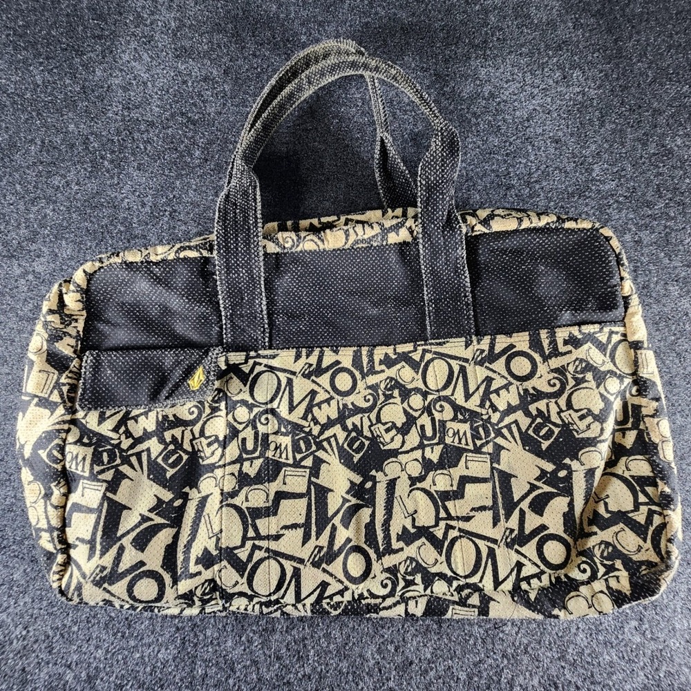 Volcom Miss Overnight Bag Canvas Tote Duffel Black Tan Logo Print E662700